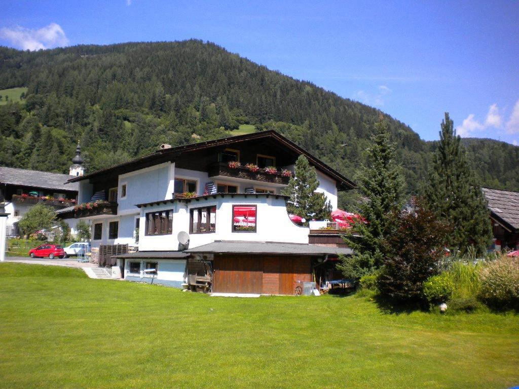 Gaestehaus Sagmeister Bed & Breakfast Bad Kleinkirchheim Ngoại thất bức ảnh