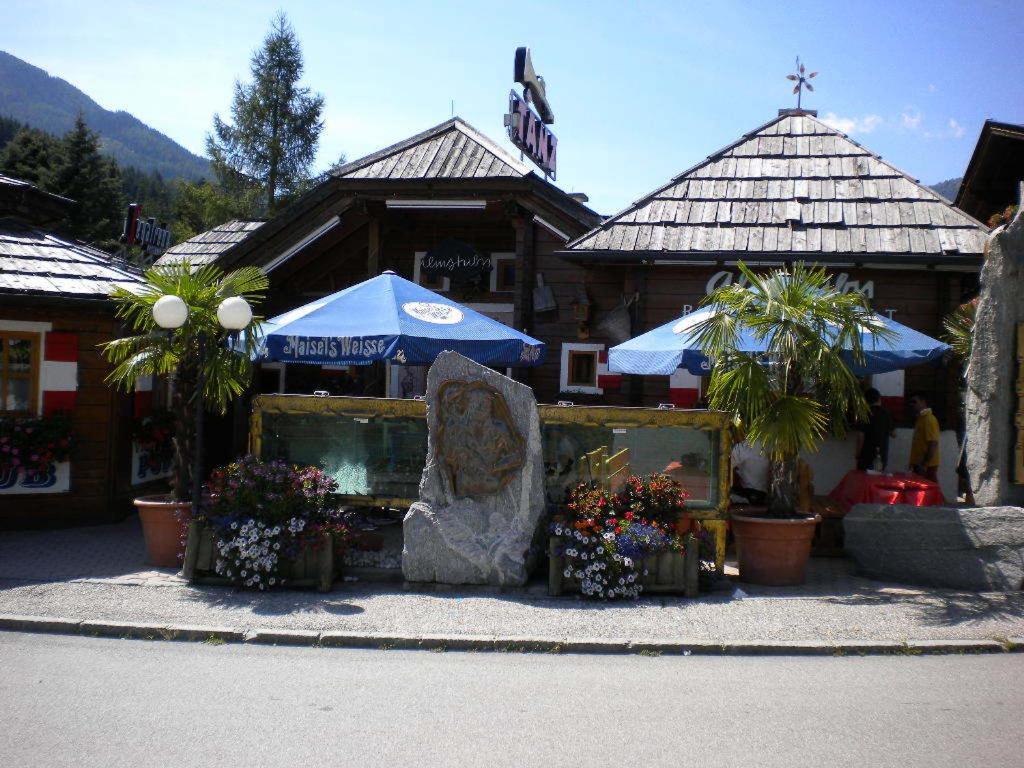 Gaestehaus Sagmeister Bed & Breakfast Bad Kleinkirchheim Ngoại thất bức ảnh